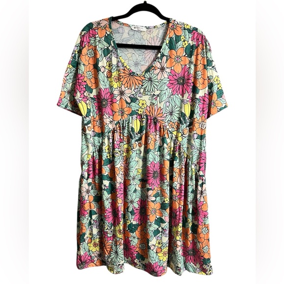 bombom Dresses & Skirts - Bombom Women’s Bright Retro Floral Print Dress